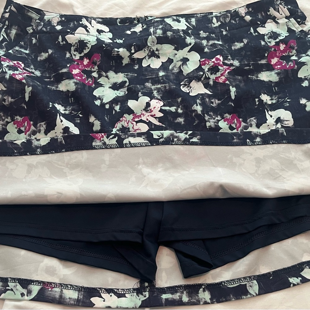 Lady Hagen Navy Floral Golf Pickleball Tennis Skort with Back Zip Size 16 - Picture 3 of 6